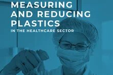 Female wearing glasses, a facemask and a hood. On top: Measuring and reducing plastics